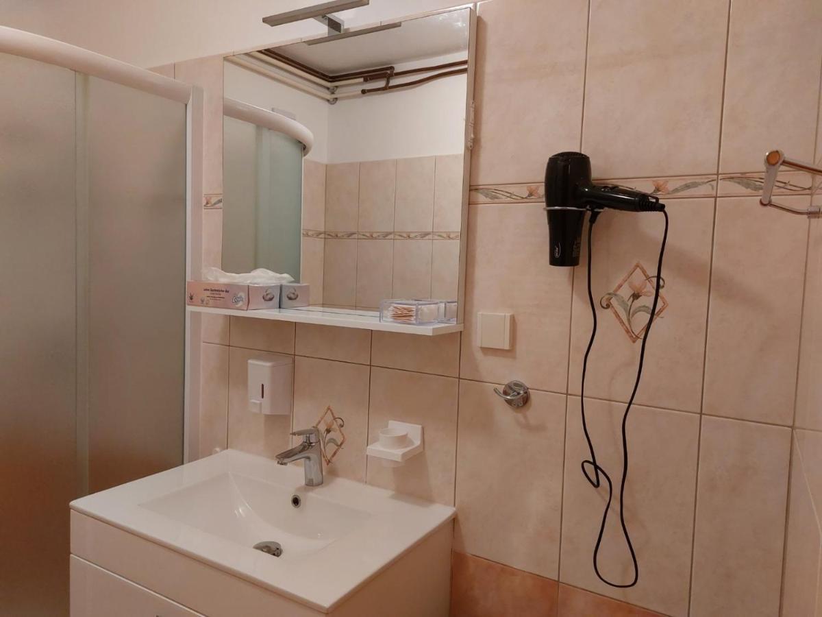 Studio Apartman Viktoria Rabac Eksteriør bilde